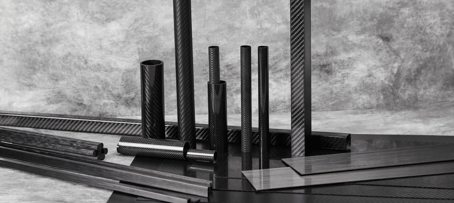 Understanding Carbon Fiber: Thermoplastic vs. Thermoset Composites