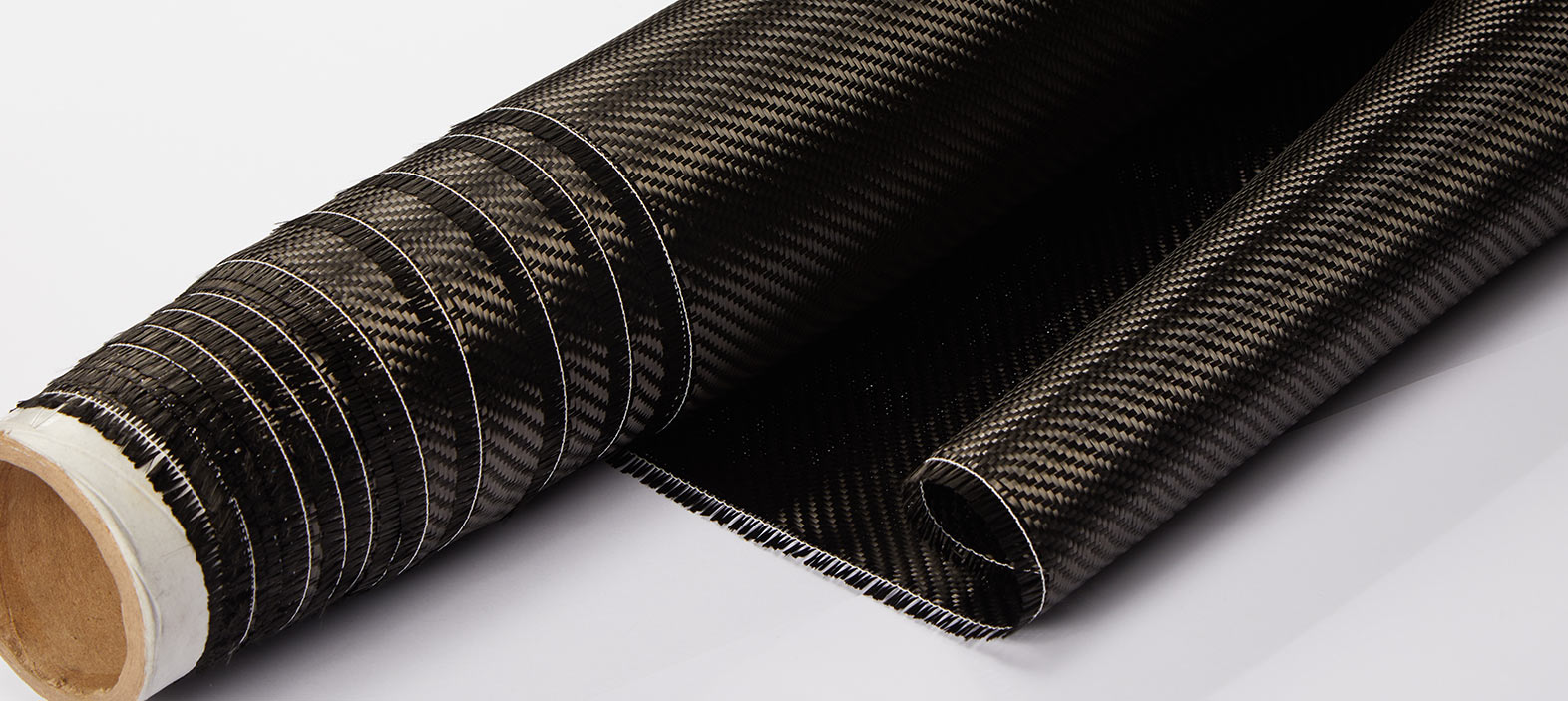 Why Epoxy Resin Is Used In Manufacturing Carbon Fiber Products